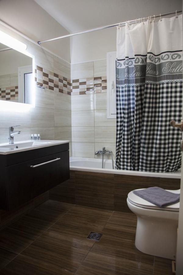 Paporas Apartments Svoronata Extérieur photo